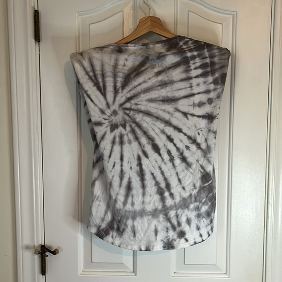 NWT Alla Berman | Tylar Top Tie Dye Scoop Neck Shoulder Padding Cotton Tee Med - Picture 5 of 7